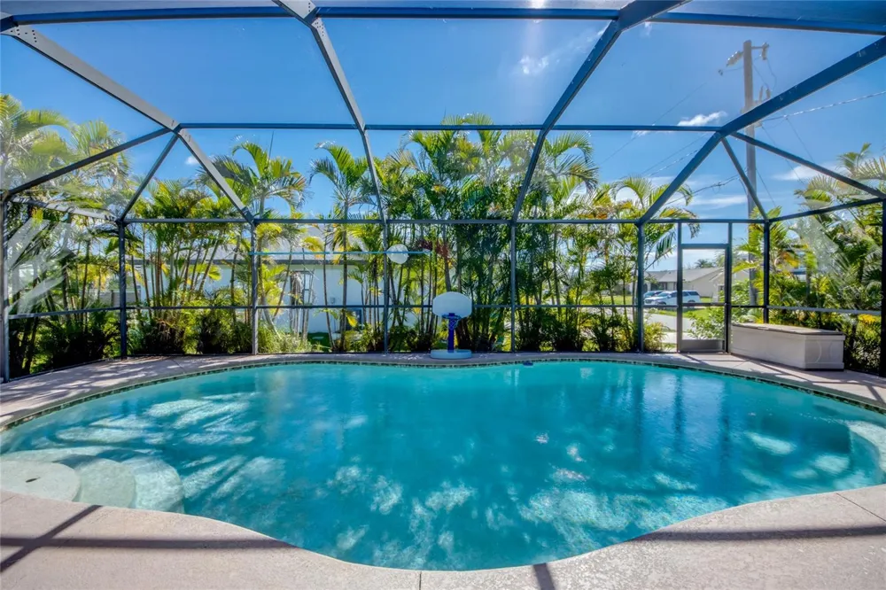 2613 SW 7TH PLACE Cape Coral, FL 33914