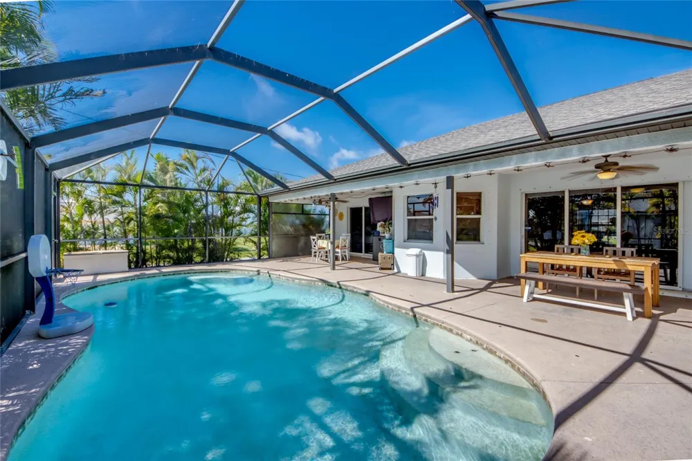 2613 SW 7TH PLACE Cape Coral, FL 33914