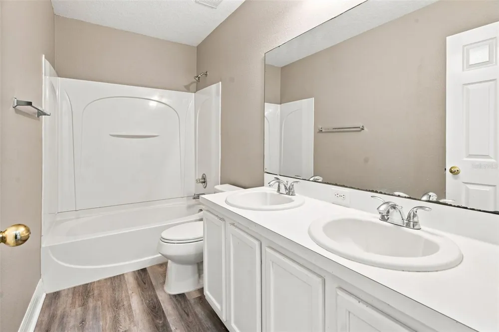 4563 PHILADELPHIA CIRCLE Kissimmee, FL 34746