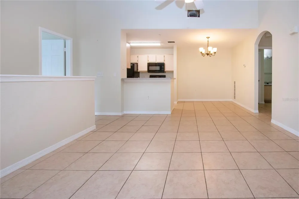 7405 VISTA WAY #203 Bradenton, FL 34202