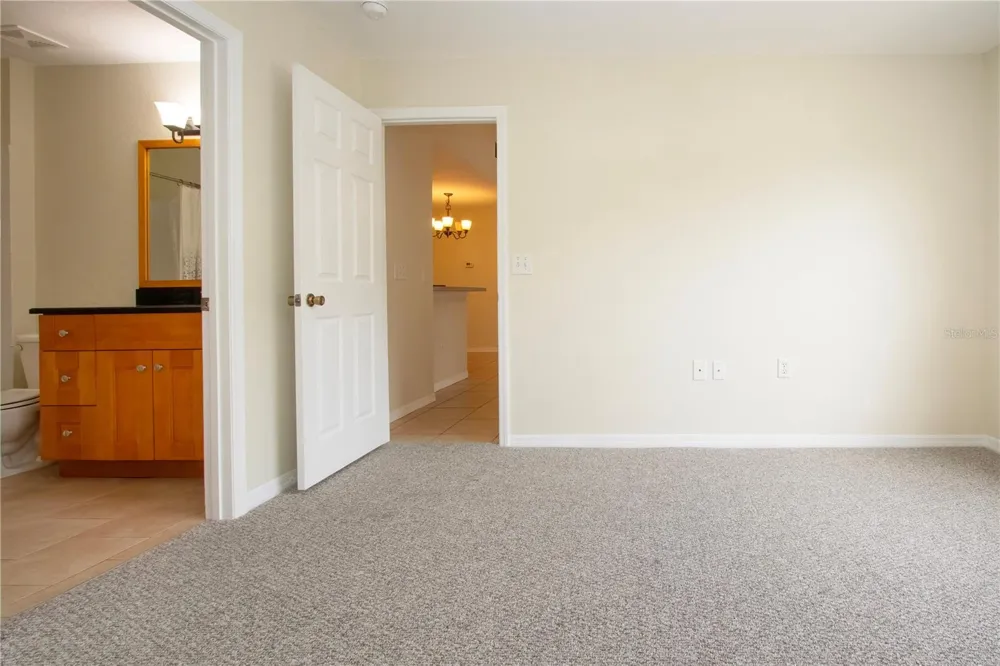 7405 VISTA WAY #203 Bradenton, FL 34202