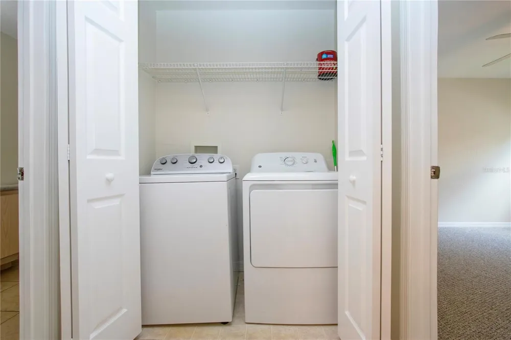 7405 VISTA WAY #203 Bradenton, FL 34202