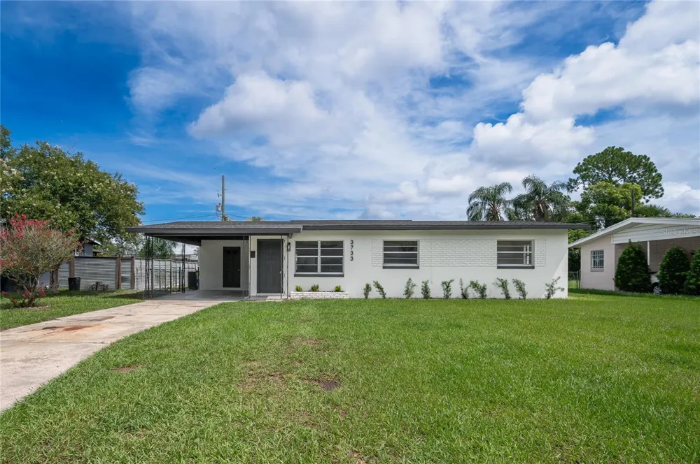 3733 SURREY DRIVE Orlando, FL 32812