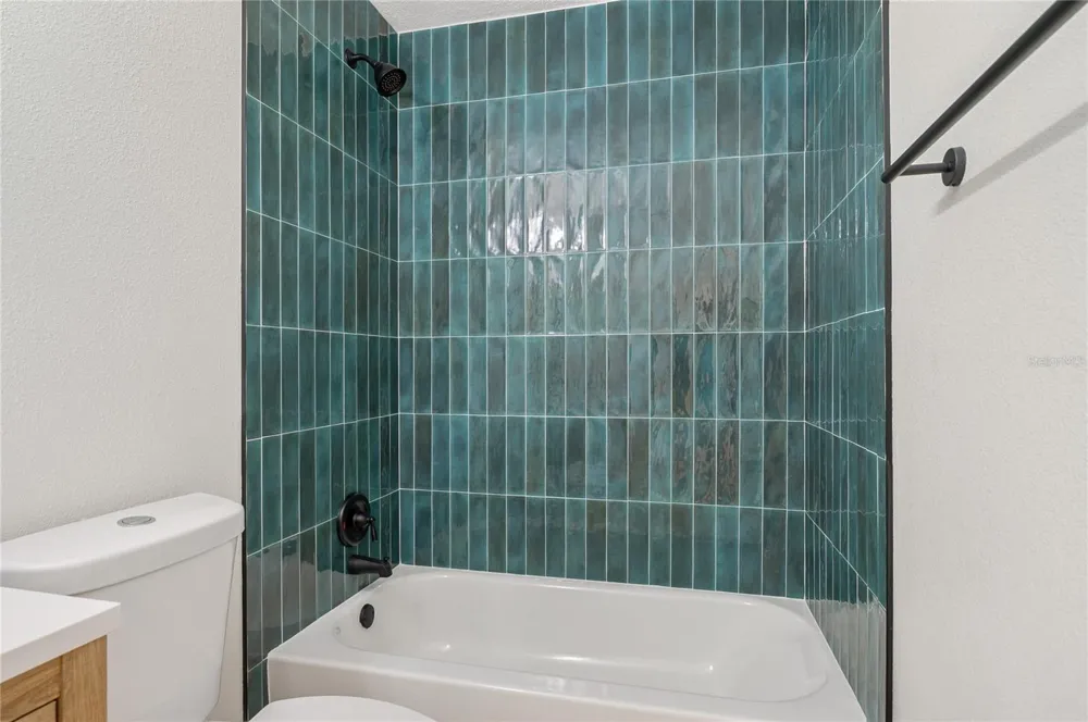3733 SURREY DRIVE Orlando, FL 32812