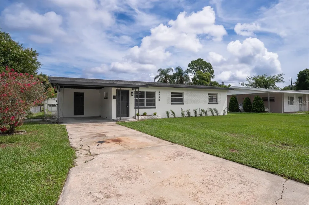 3733 SURREY DRIVE Orlando, FL 32812