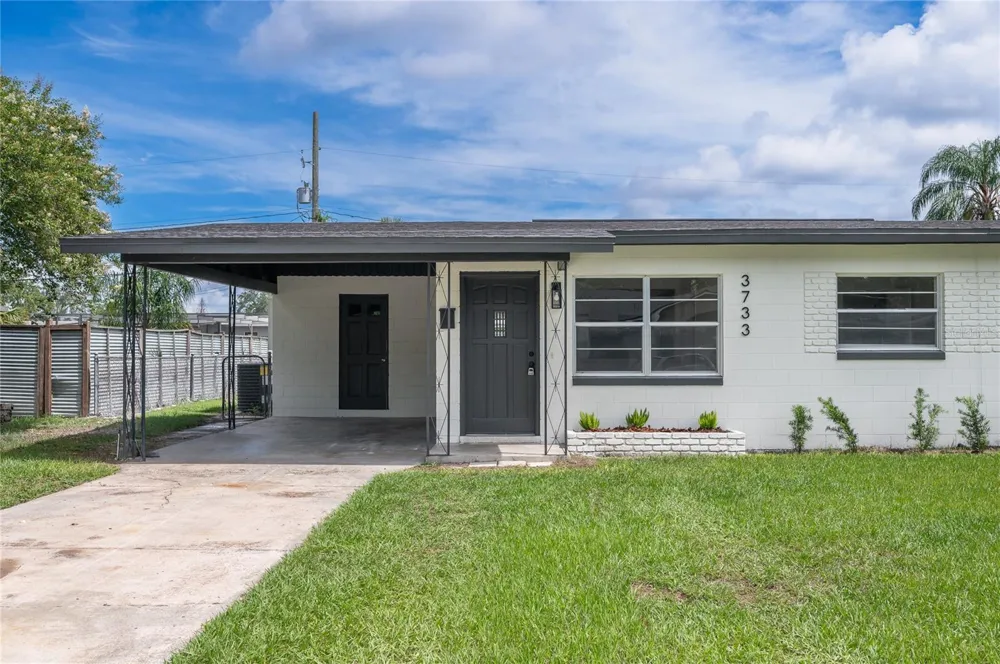 3733 SURREY DRIVE Orlando, FL 32812