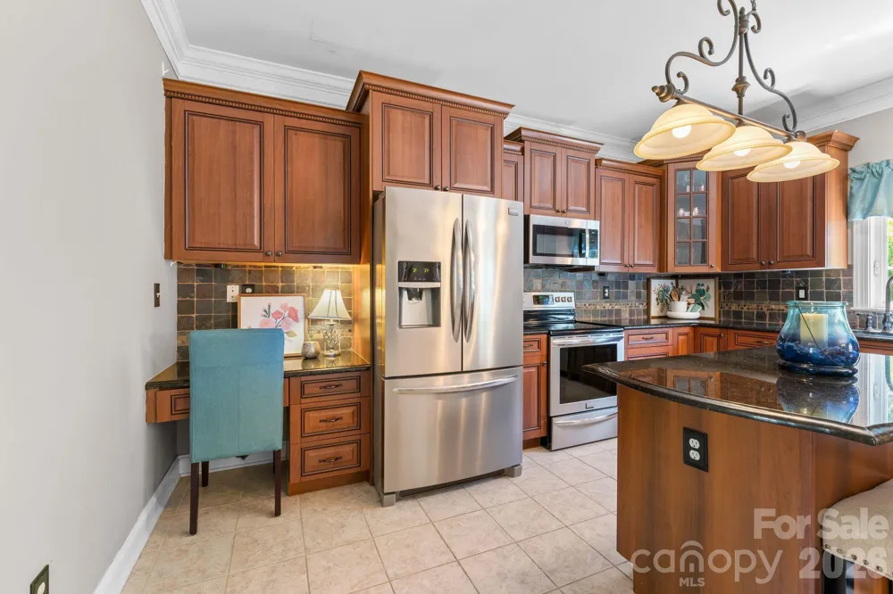 220 Lake Dale Court Clemmons, NC 27012