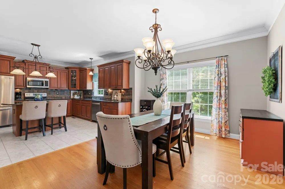 220 Lake Dale Court Clemmons, NC 27012