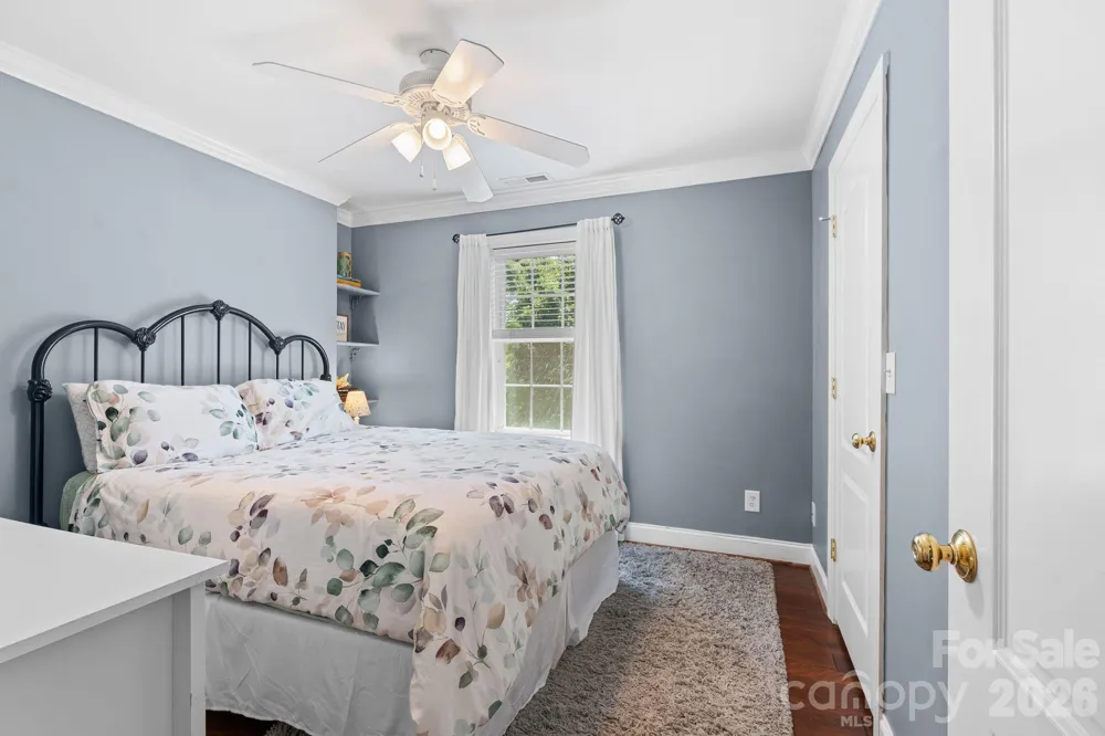 220 Lake Dale Court Clemmons, NC 27012