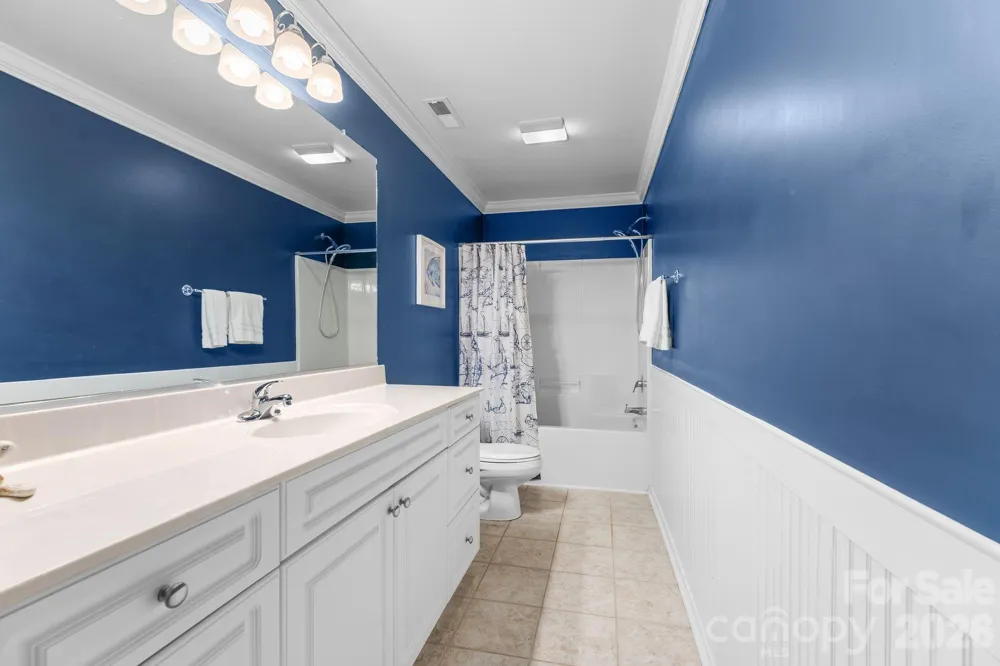 220 Lake Dale Court Clemmons, NC 27012