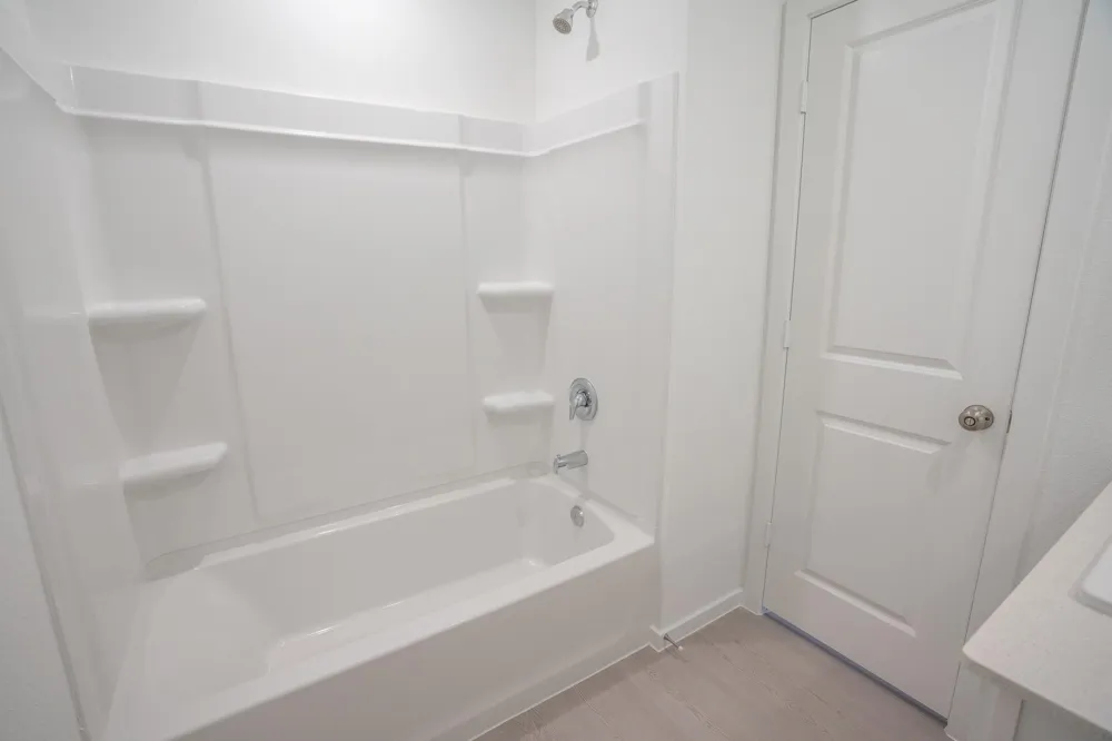 2515 Mint Garnet Drive Rosharon, TX 77583