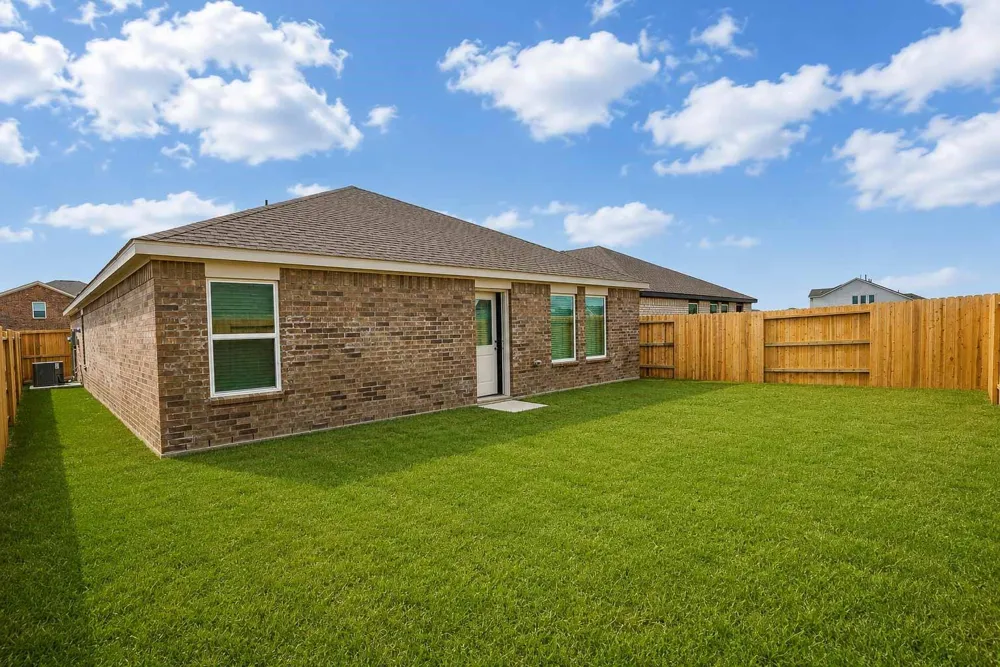 2515 Mint Garnet Drive Rosharon, TX 77583