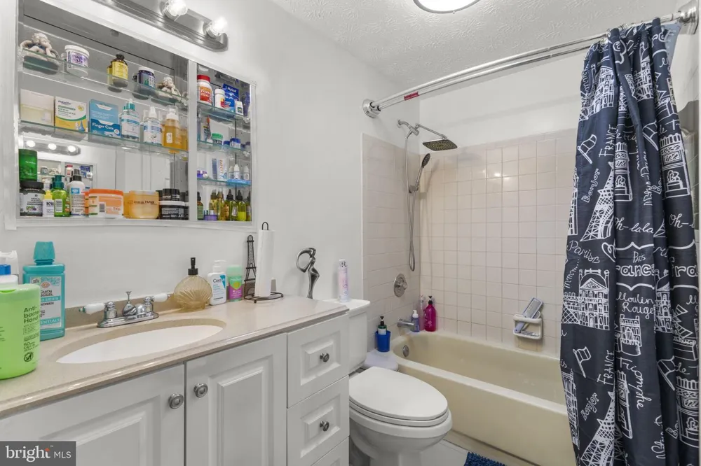 60 TRIPLE CROWN COURT Baltimore, MD 21244