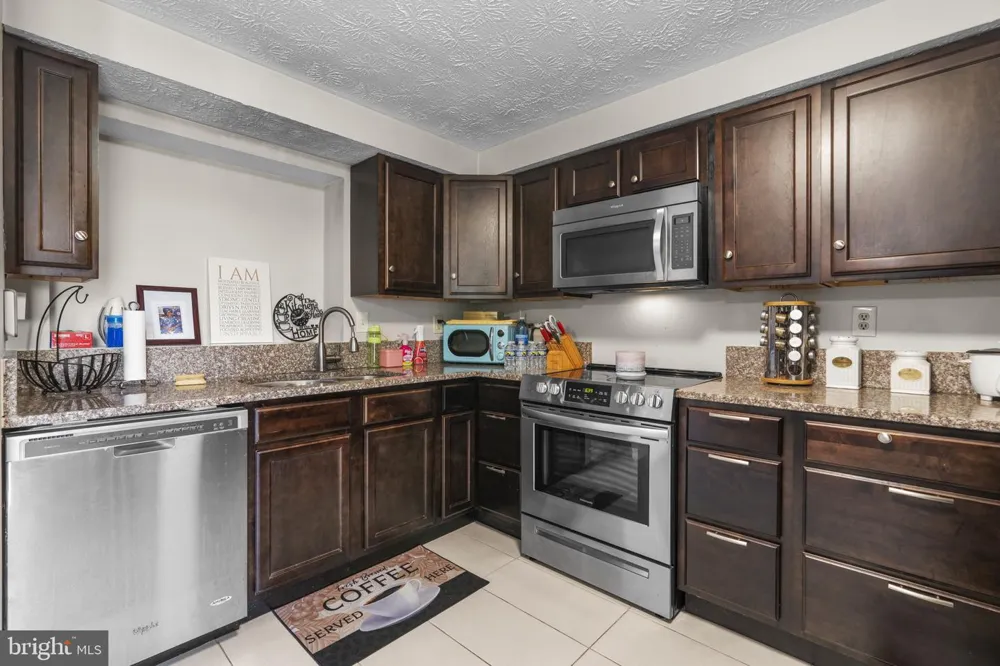 60 TRIPLE CROWN COURT Baltimore, MD 21244