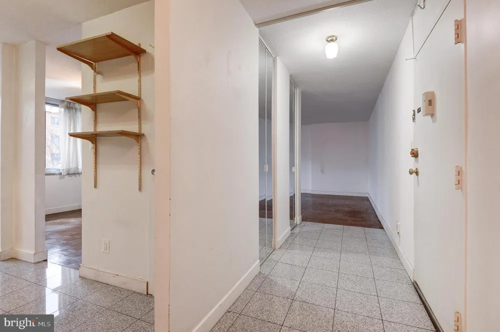 1301 S ARLINGTON RIDGE ROAD S #310 Arlington, VA 22202
