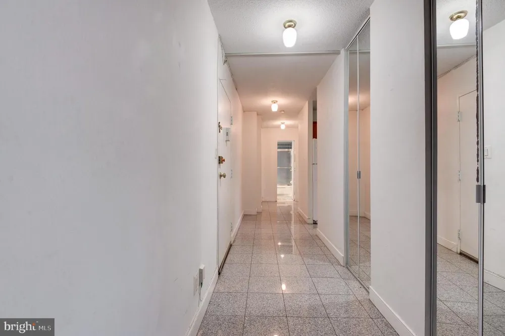1301 S ARLINGTON RIDGE ROAD S #310 Arlington, VA 22202