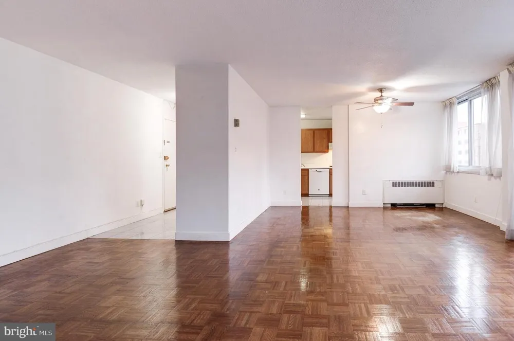 1301 S ARLINGTON RIDGE ROAD S #310 Arlington, VA 22202