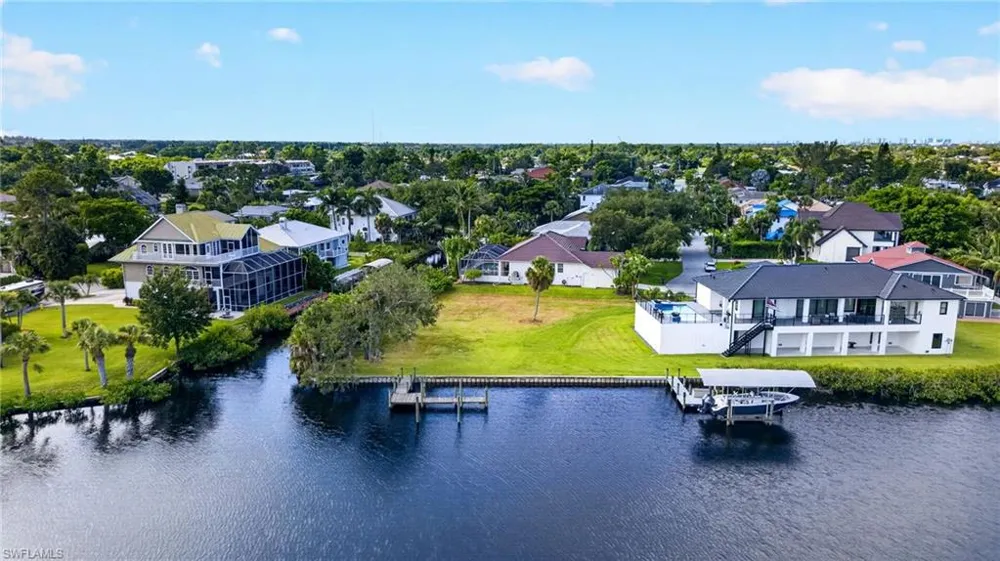 27218 High Seas Lane Bonita Springs, FL 34135