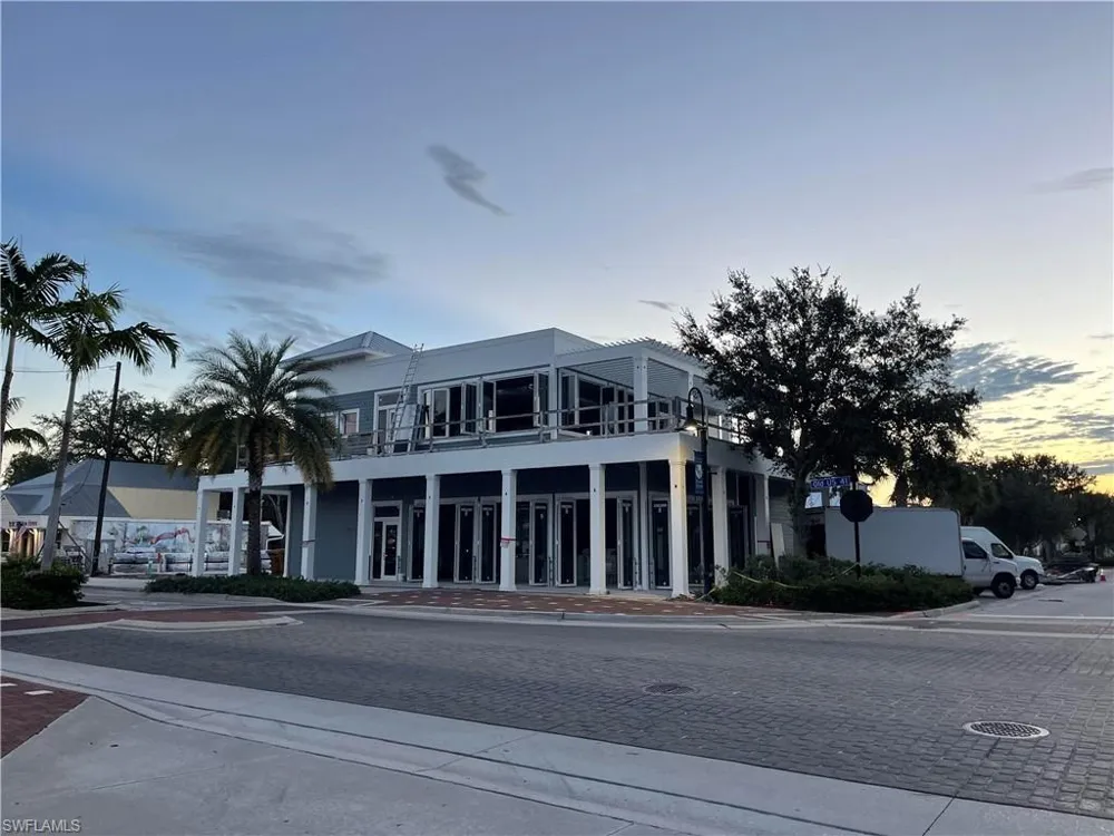 27218 High Seas Lane Bonita Springs, FL 34135