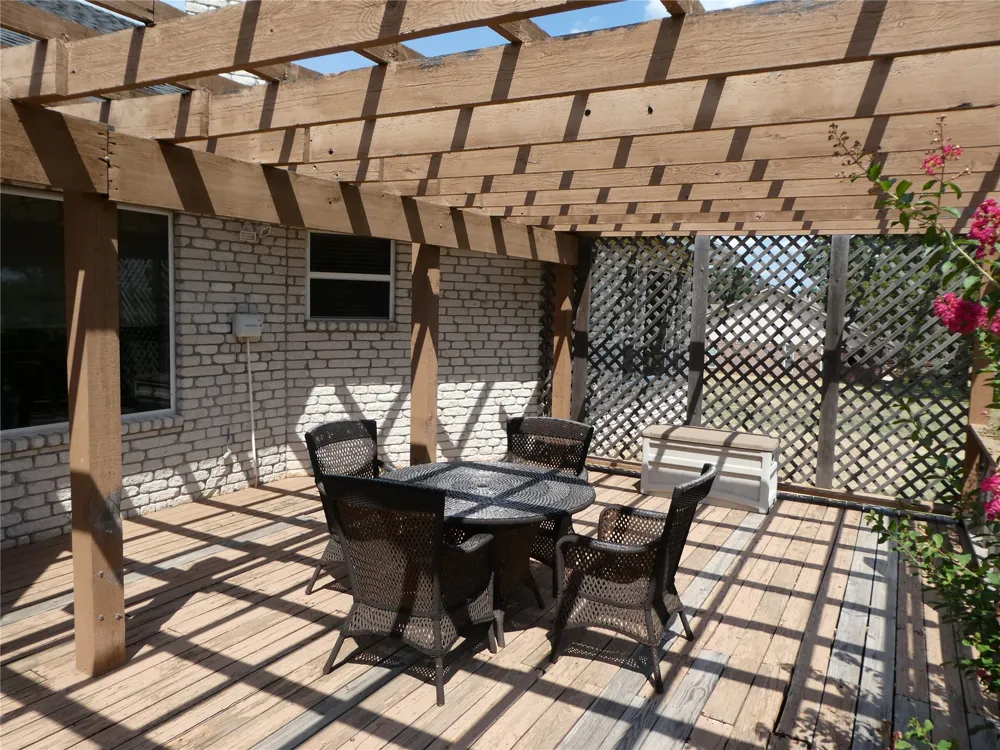 18 Aberdeen Drive Burneyville, OK 73430
