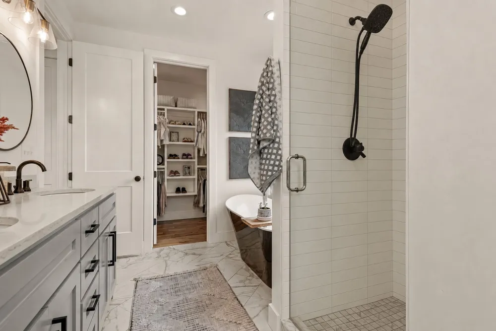 521 S 1st Street Broken Arrow, OK 74012