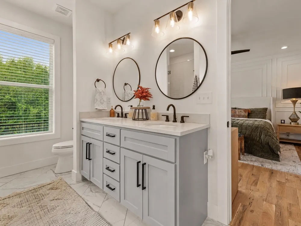 521 S 1st Street Broken Arrow, OK 74012