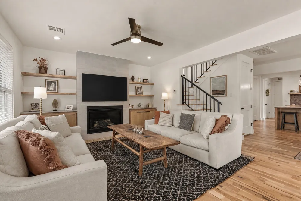 521 S 1st Street Broken Arrow, OK 74012