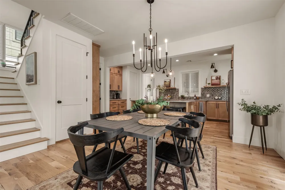 521 S 1st Street Broken Arrow, OK 74012