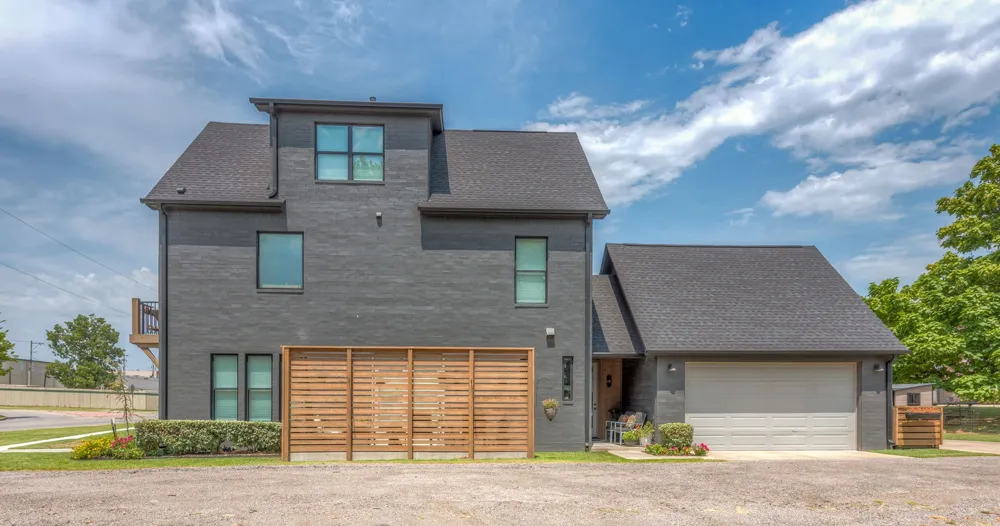 521 S 1st Street Broken Arrow, OK 74012