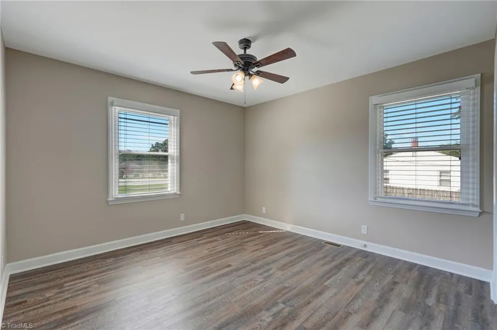 2919 Oak Ridge Road Oak Ridge, NC 27310