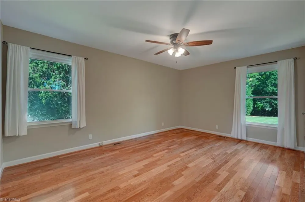 2919 Oak Ridge Road Oak Ridge, NC 27310