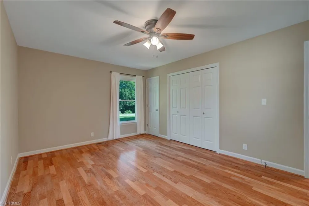 2919 Oak Ridge Road Oak Ridge, NC 27310