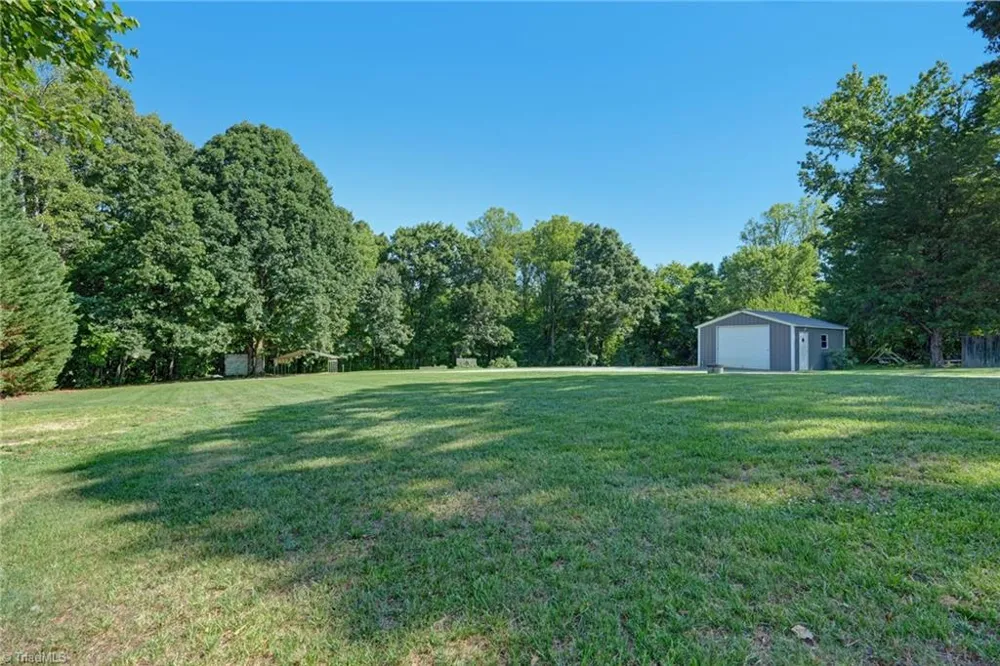 2919 Oak Ridge Road Oak Ridge, NC 27310