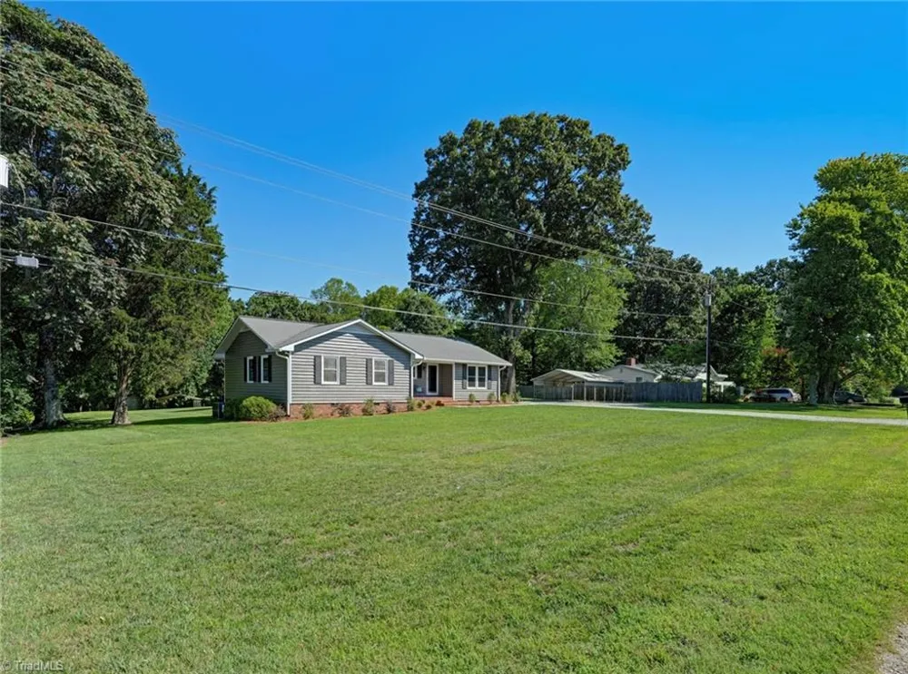 2919 Oak Ridge Road Oak Ridge, NC 27310