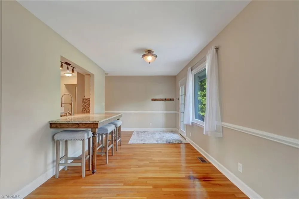 2919 Oak Ridge Road Oak Ridge, NC 27310