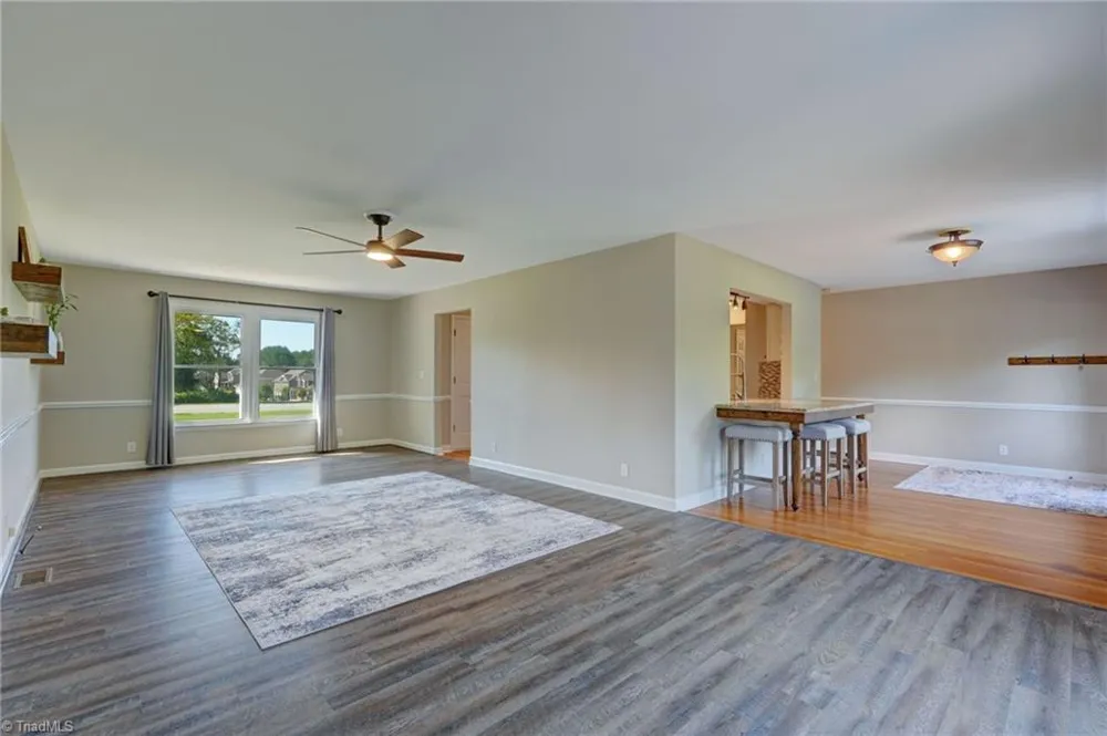 2919 Oak Ridge Road Oak Ridge, NC 27310
