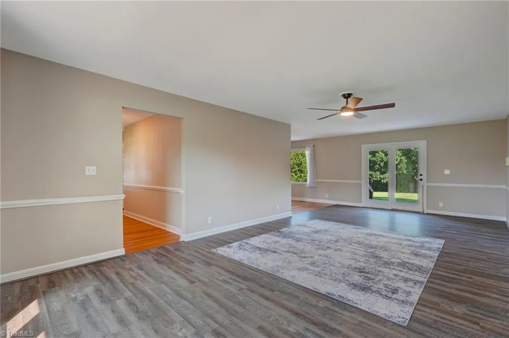 2919 Oak Ridge Road Oak Ridge, NC 27310