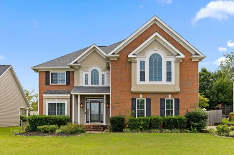 2328 Laurelton Creek Lane