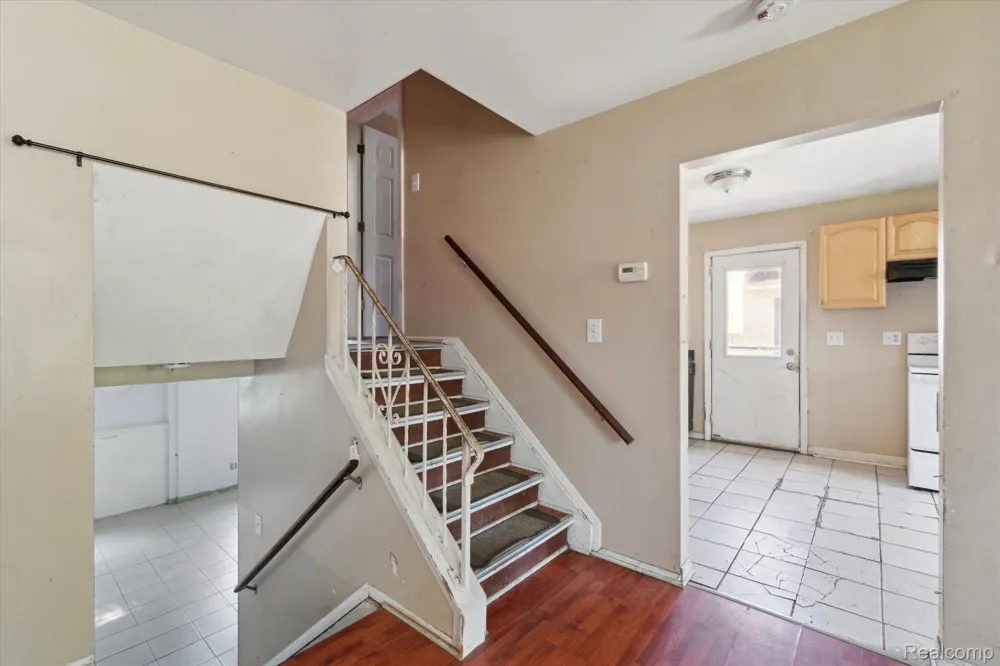 1181 Bangor Road Waterford Charter Township, MI 48328