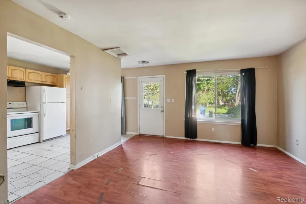 1181 Bangor Road Waterford Charter Township, MI 48328