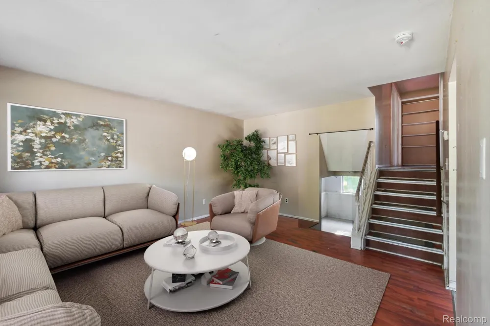 1181 Bangor Road Waterford Charter Township, MI 48328