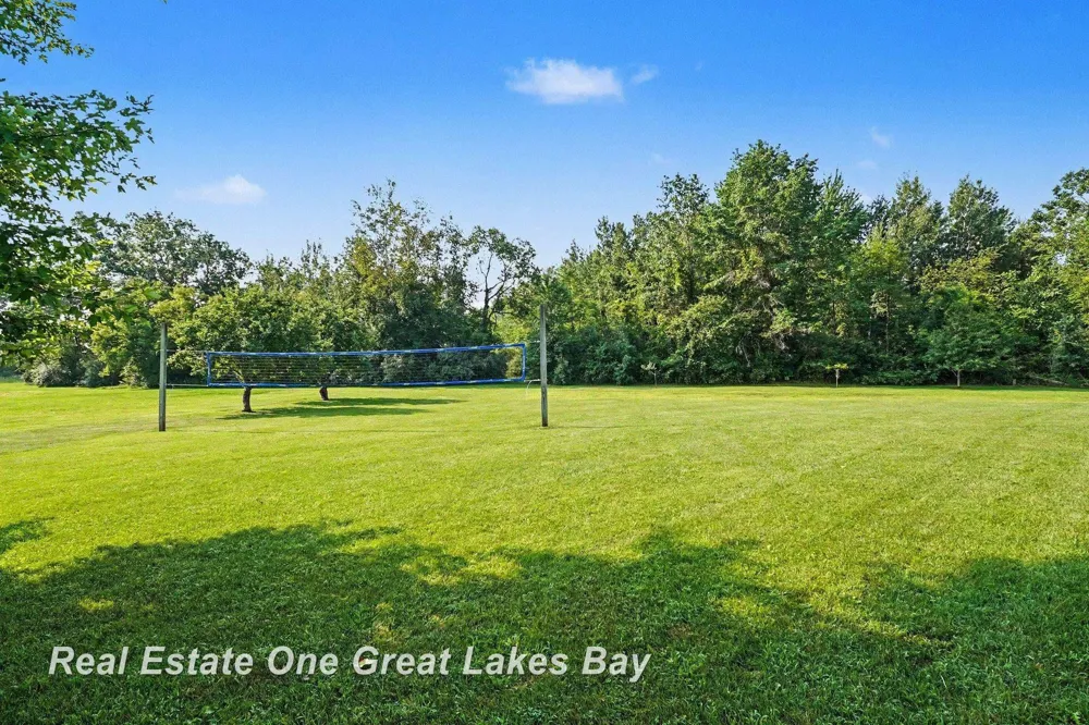 921 W Huron Road Arenac Township, MI 48749