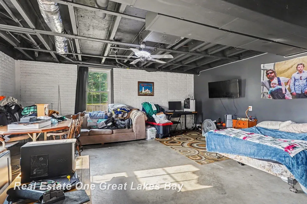 921 W Huron Road Arenac Township, MI 48749