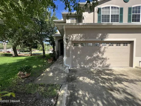 100 Grey Widgeon Court