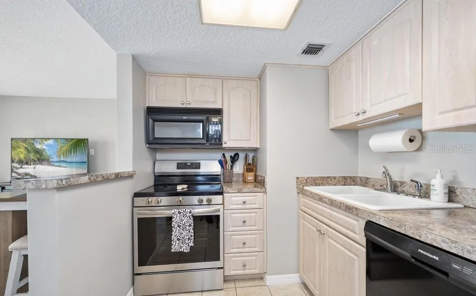 2700 OCEAN SHORE BOULEVARD #518 Ormond Beach, FL 32176