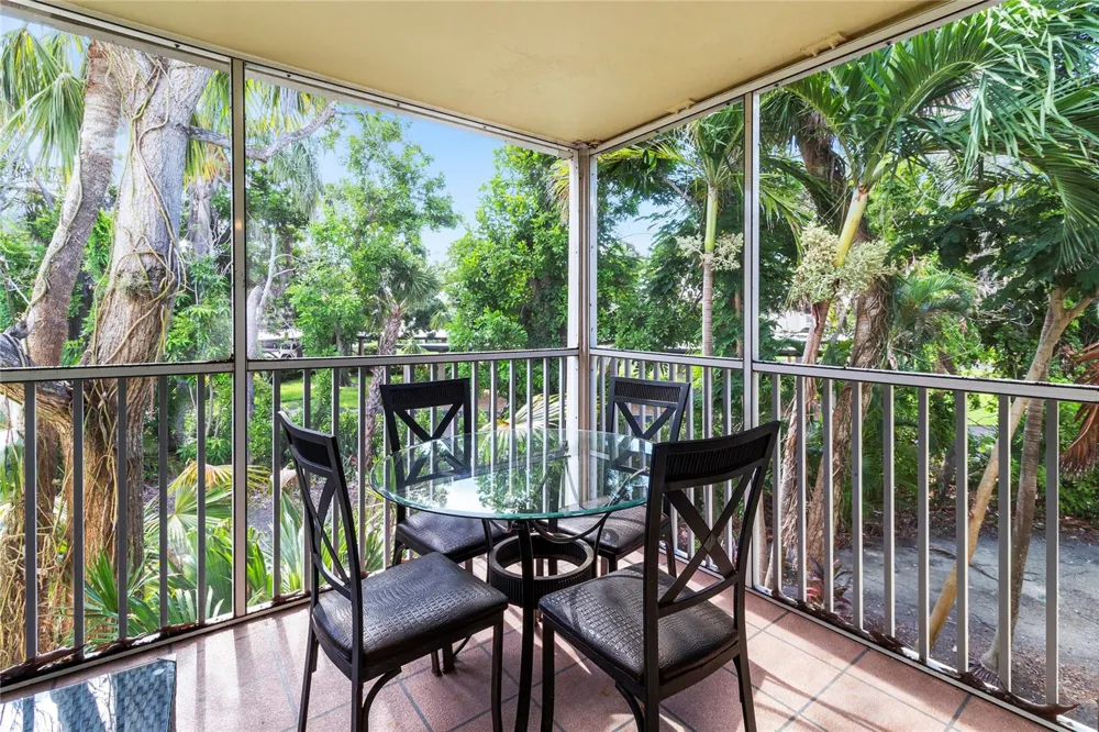 5310 GULF OF MEXICO DRIVE #16 Longboat Key, FL 34228