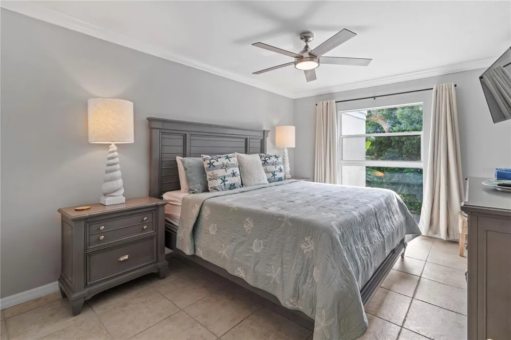 5310 GULF OF MEXICO DRIVE #16 Longboat Key, FL 34228