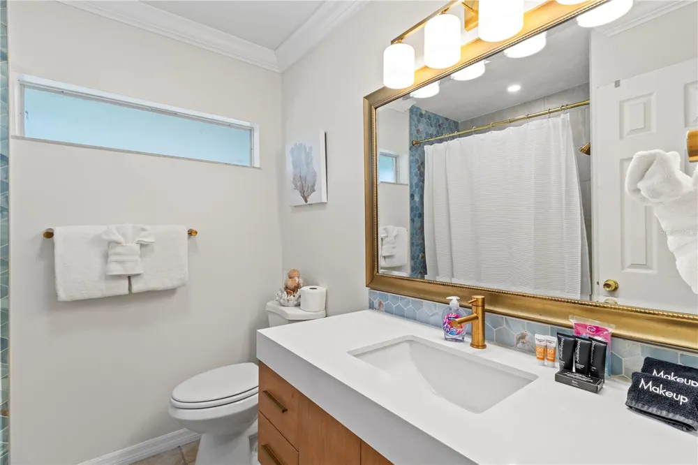 5310 GULF OF MEXICO DRIVE #16 Longboat Key, FL 34228