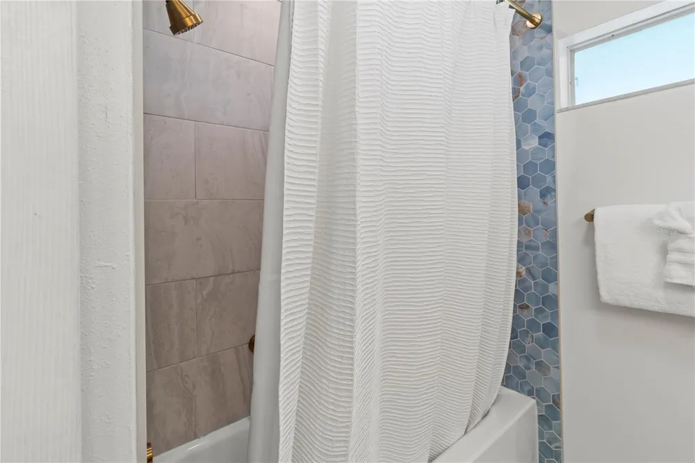 5310 GULF OF MEXICO DRIVE #16 Longboat Key, FL 34228