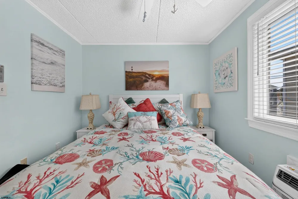 921 Wesley Ave Ocean City, NJ 08226